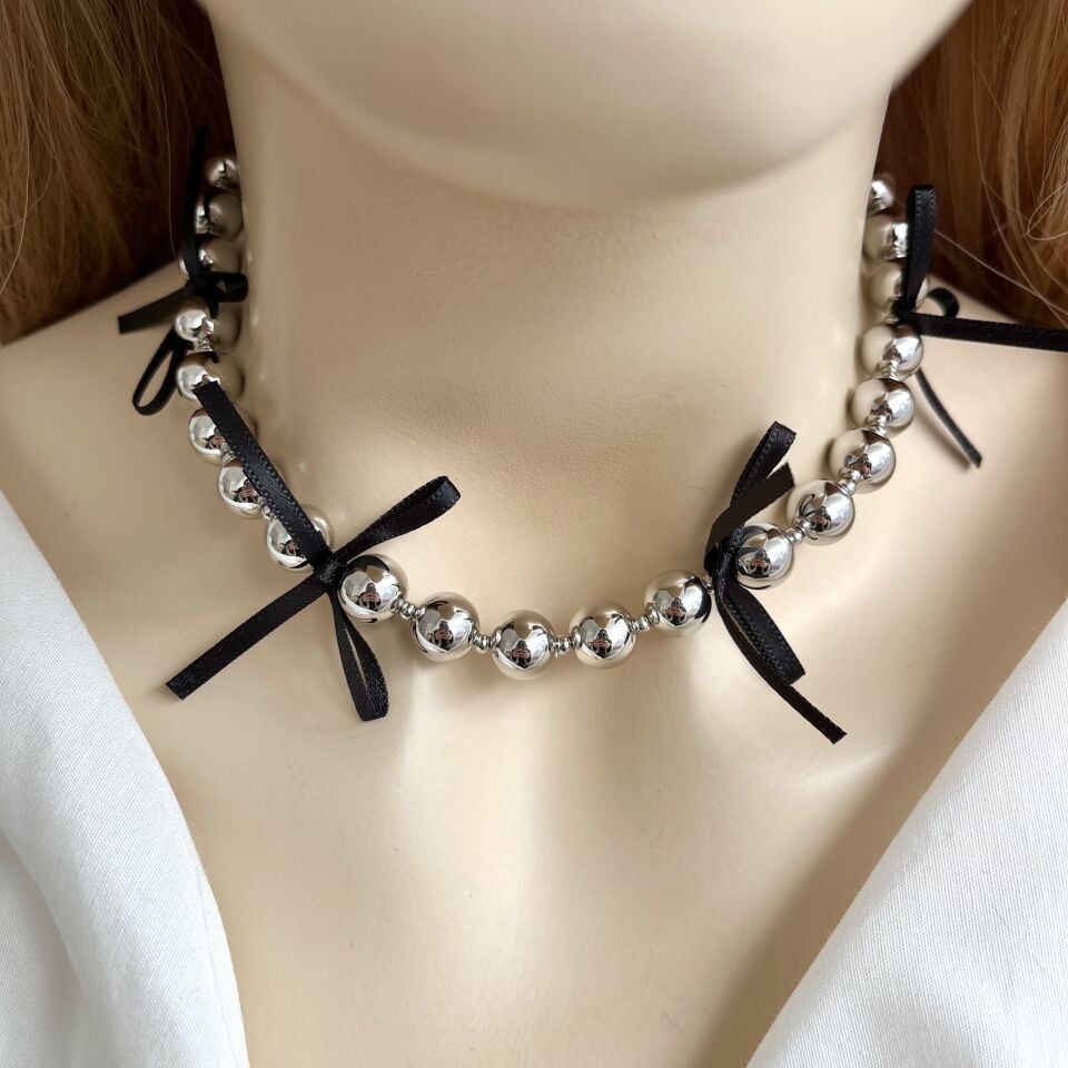 Özel Seri Kurdele Detay Topçuk Kolye