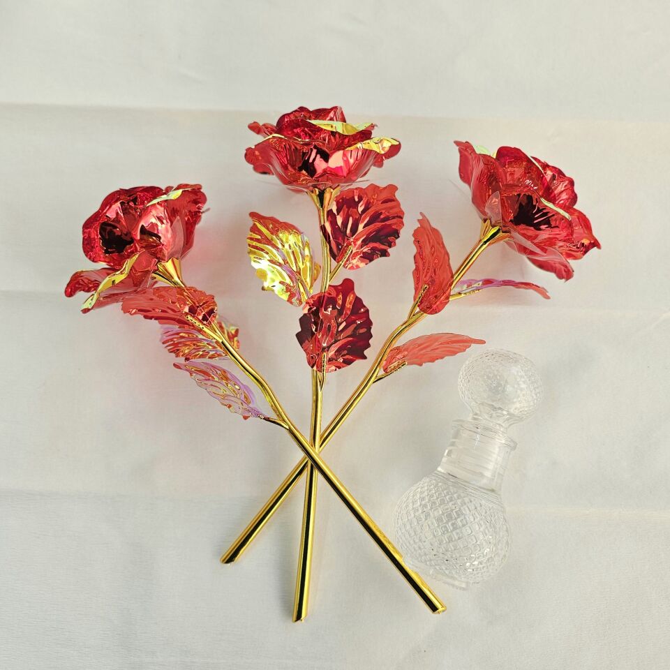 Kırmızı Sonsuzluk Gülü ve Gül Suyu Set