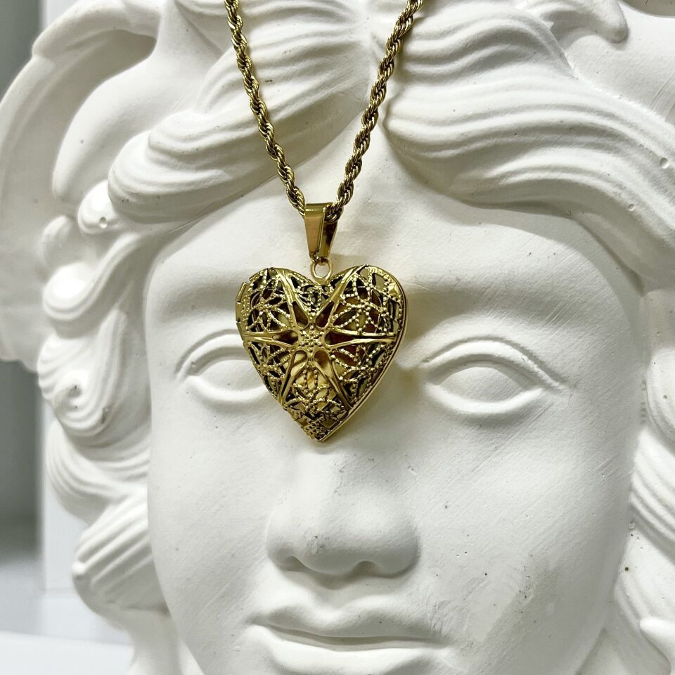 Çelik Açılabilir Kalp Kolye