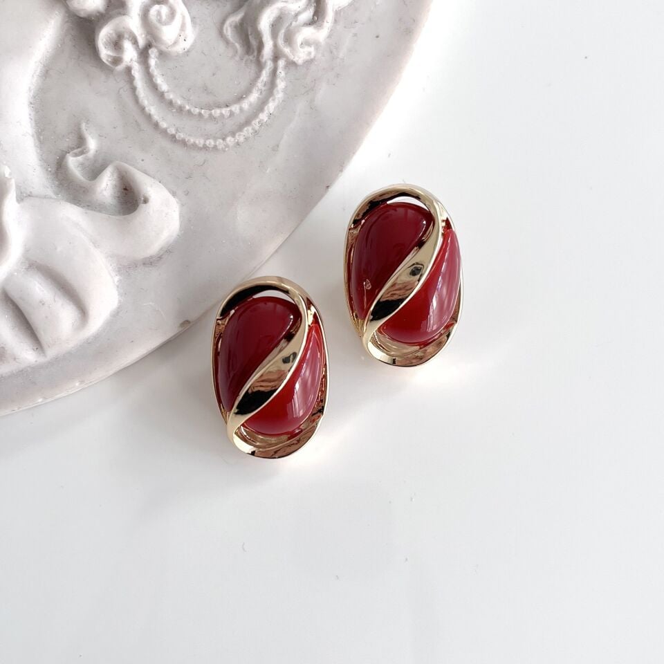 İthal Kırmızı Küpe