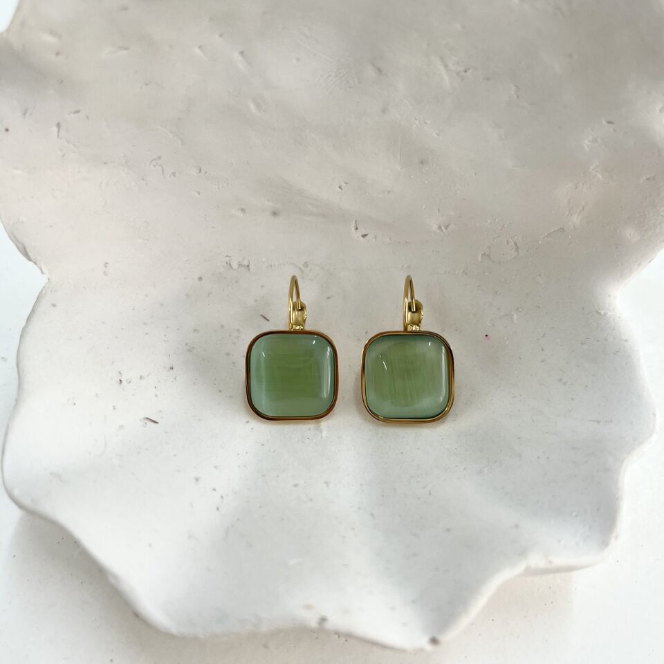 Çelik Kedi Gözü Taşı Kare Küpe