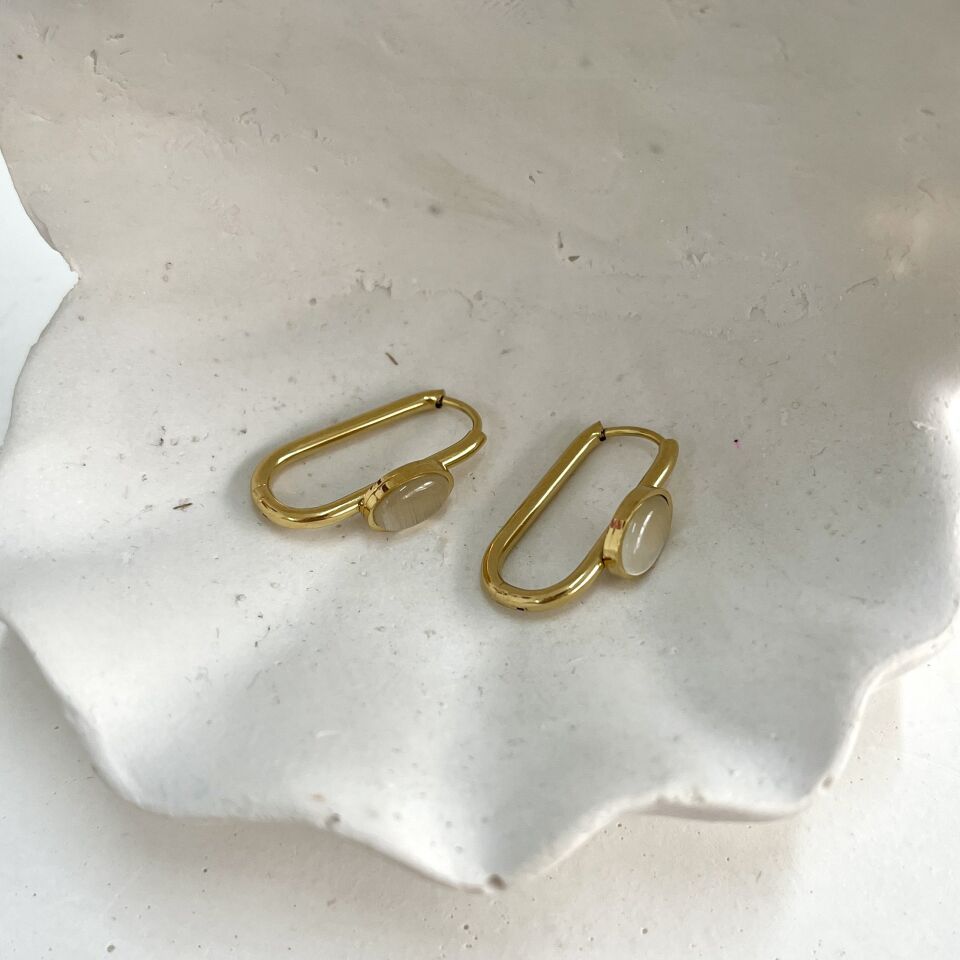 Çelik Kedi Gözü Taşı Küpe