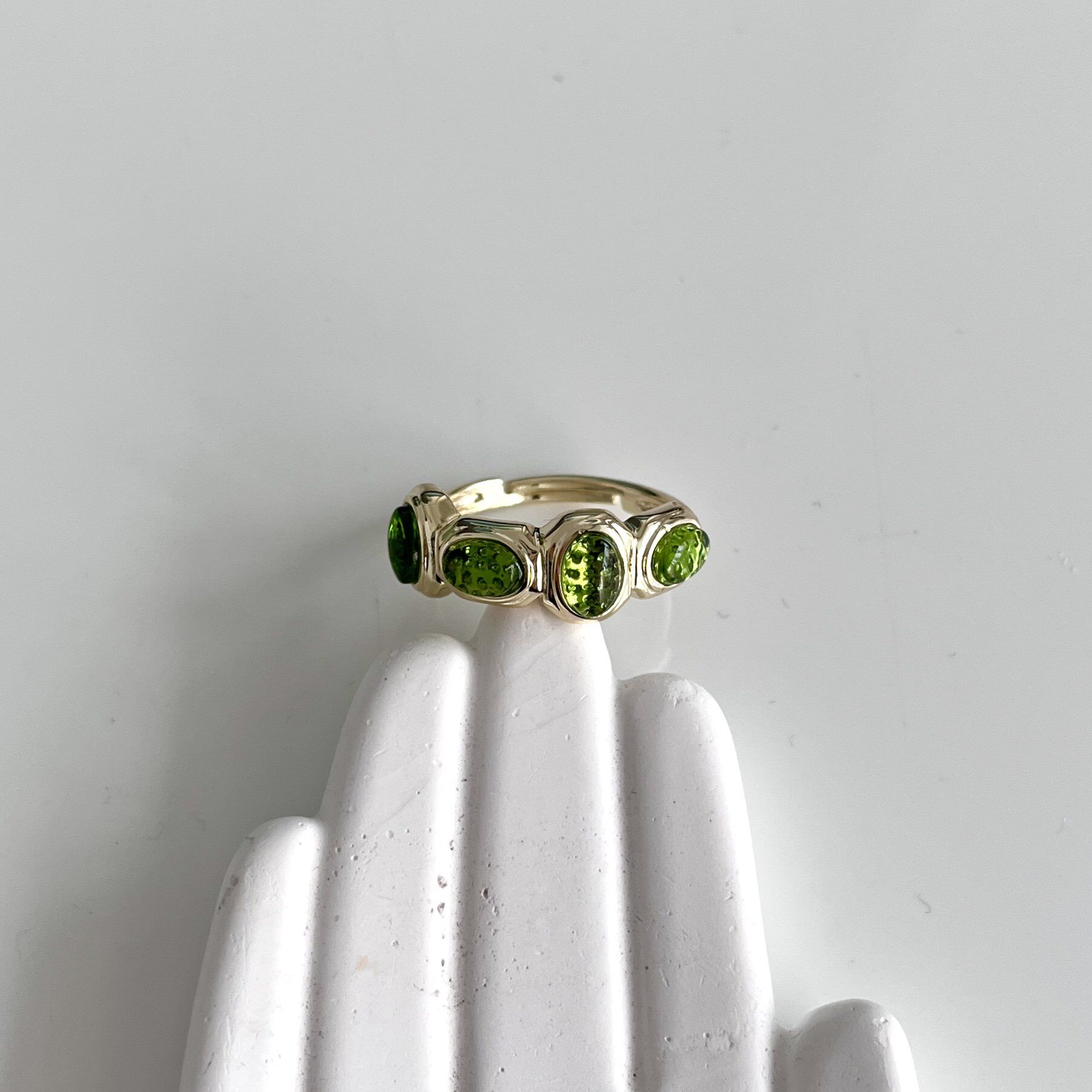 Özel Seri Yeşil Yüzük