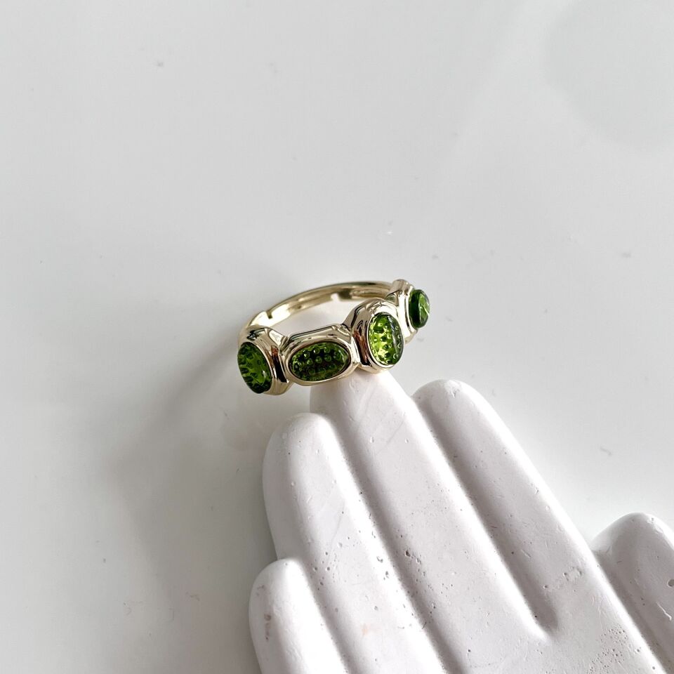 Özel Seri Yeşil Yüzük