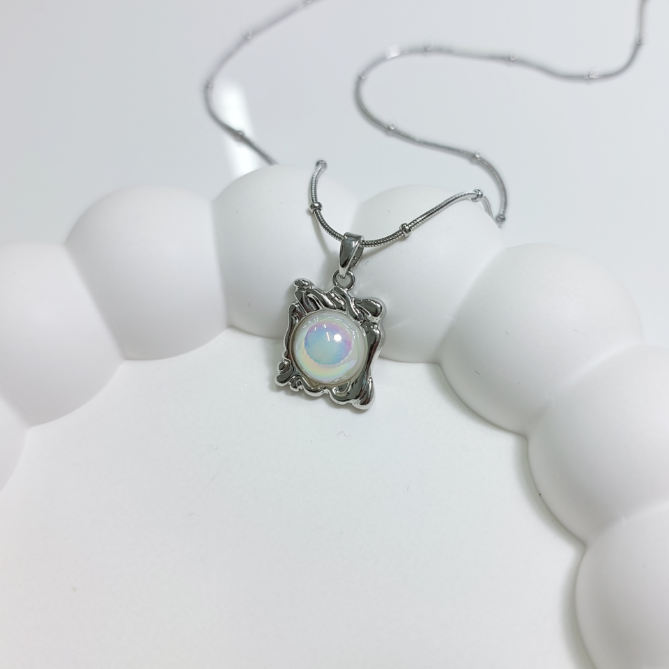 Çelik İnci Görünümlü Kolye