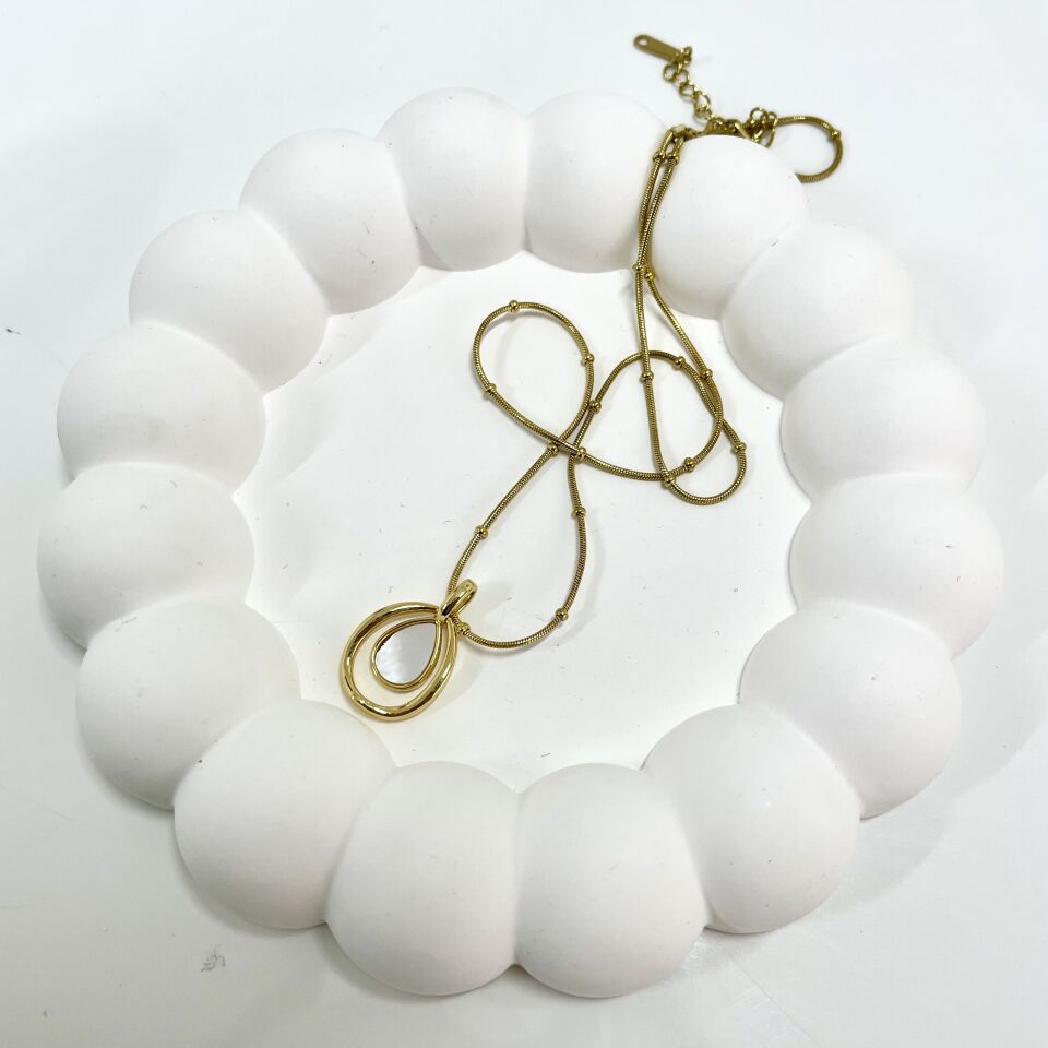 Çelik Sedef Taşı Damla Kolye