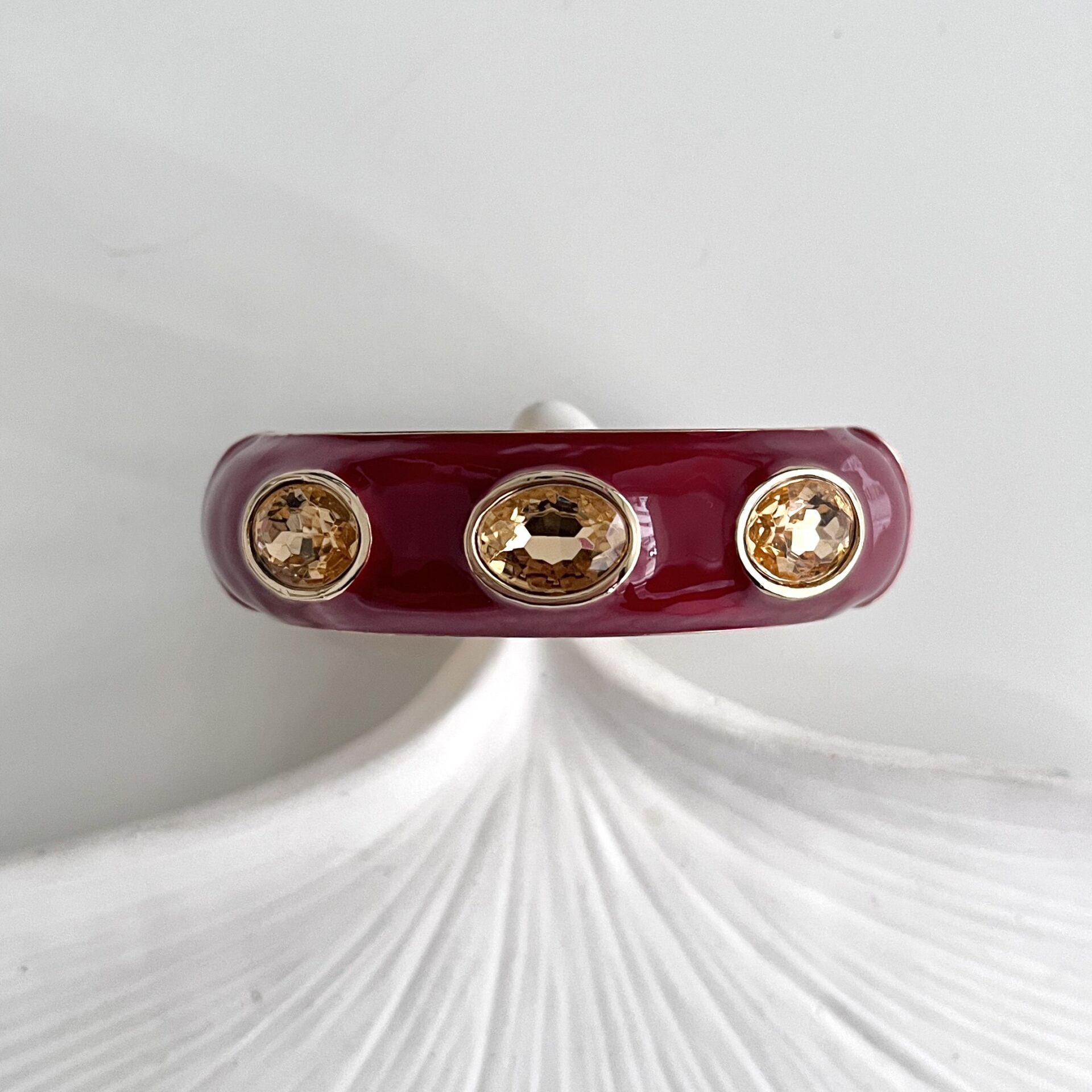 Mine Kaplama Kırmızı Kelepçe