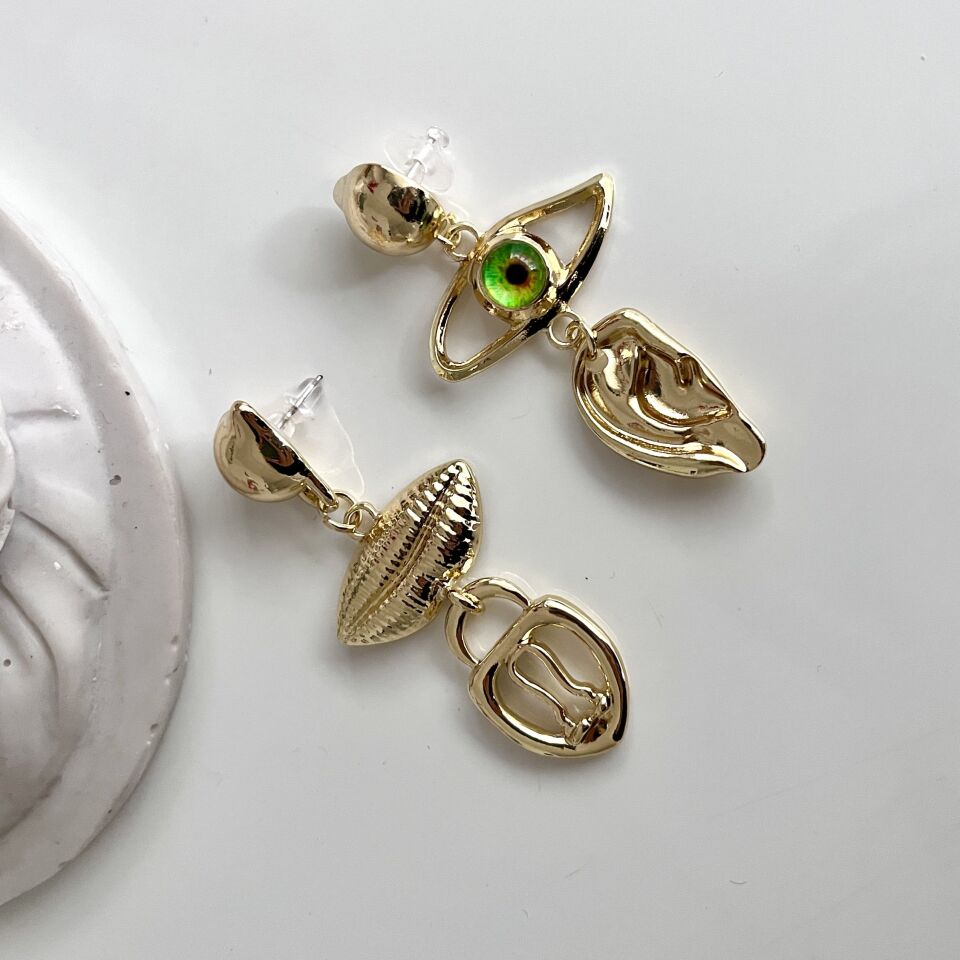 İthal Renkli Göz Küpe