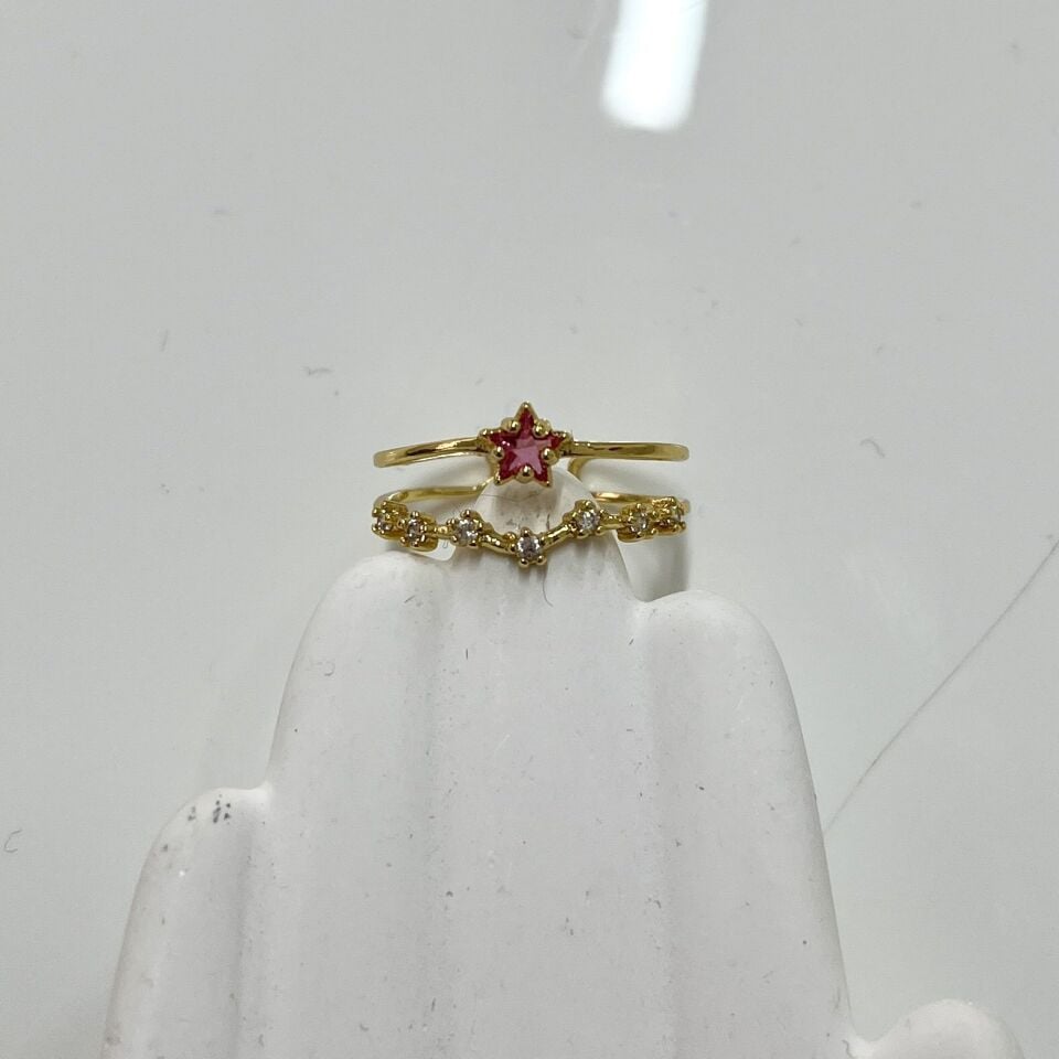 Taşlı Kırmızı Yıldız Prenses Yüzük