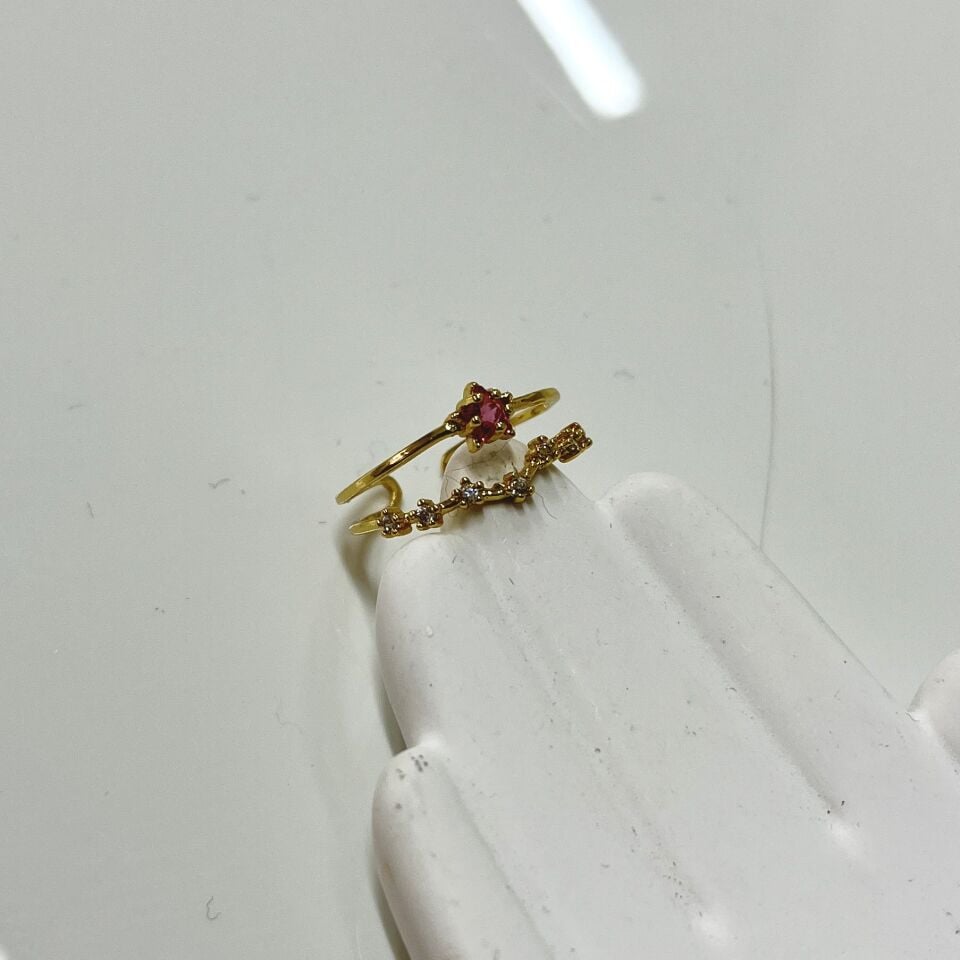 Taşlı Kırmızı Yıldız Prenses Yüzük