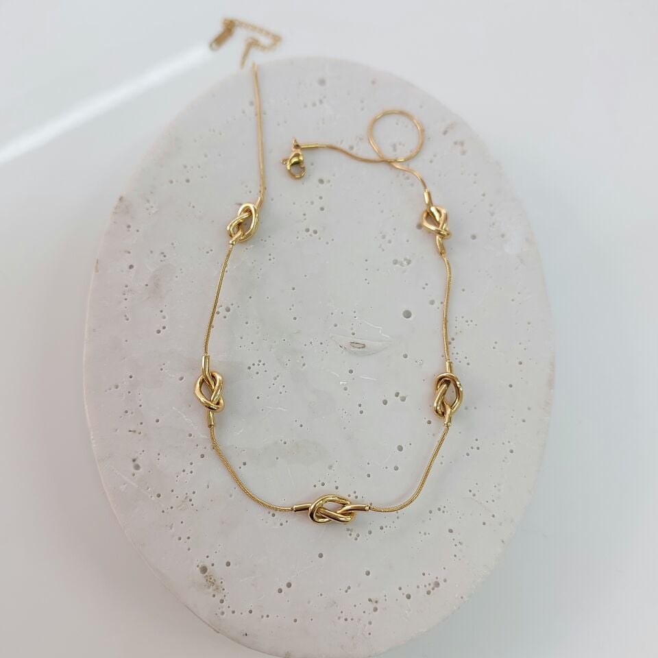 Çelik Düğüm Kolye